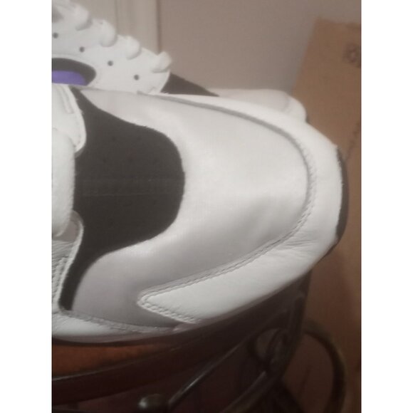 Nike Air Huarache Hyper Grape White Mens 11 Sneaker Shoes DD1068-108 - Picture 5 of 13